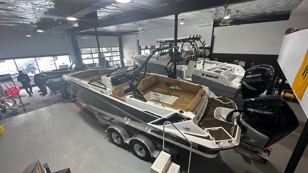 Glastron GTD240 