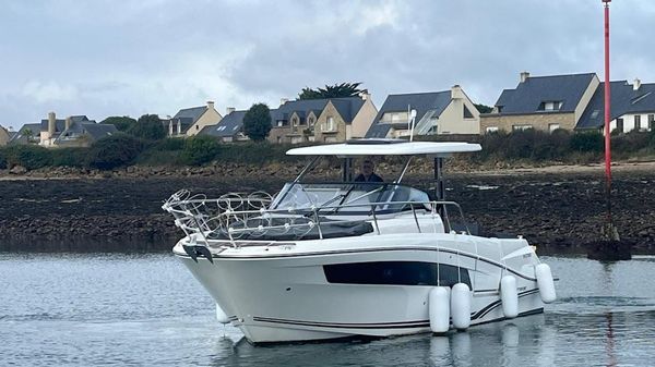 Jeanneau Cap Camarat 10.5 WA