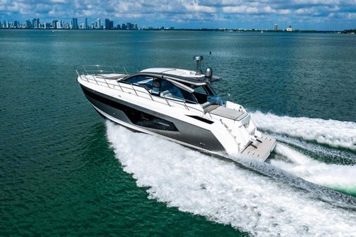 Azimut Atlantis 51 image