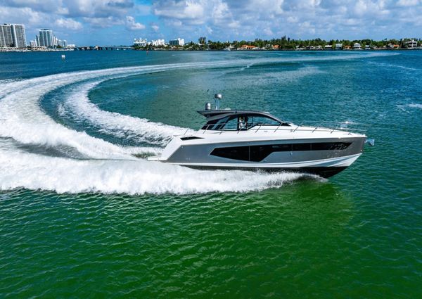 Azimut Atlantis 51 image