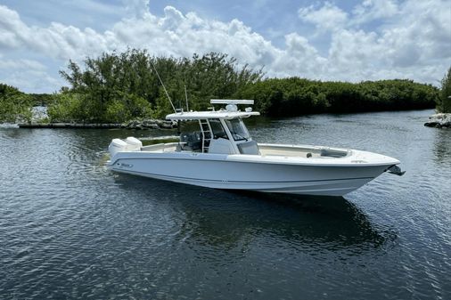 Boston Whaler 330 Outrage image