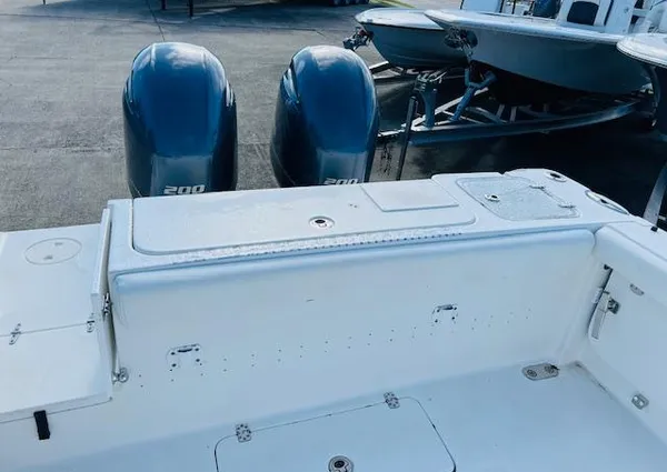 Sea-hunt GAMEFISH-27-COFFIN-BOX image