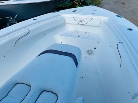 Sea-hunt GAMEFISH-27-COFFIN-BOX image