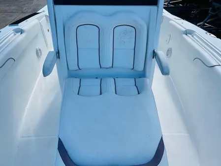 Sea-hunt GAMEFISH-27-COFFIN-BOX image