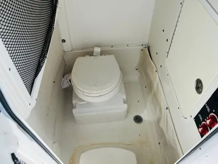 Sea-hunt GAMEFISH-27-COFFIN-BOX image