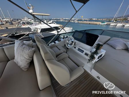 Azimut 53 image