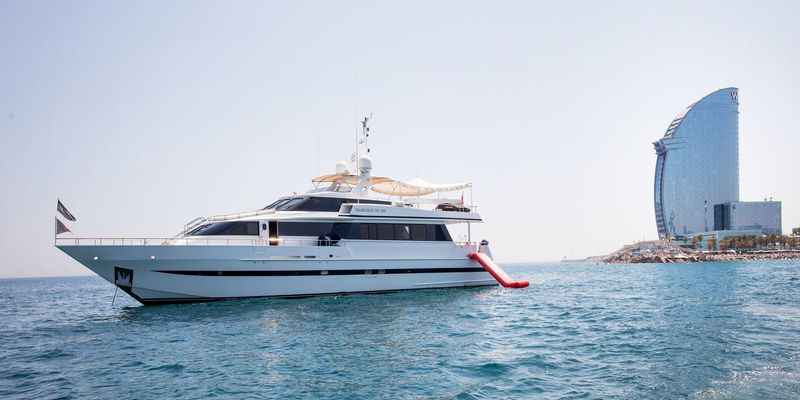 Heesen Semi-Displacement Motor Yacht - main image