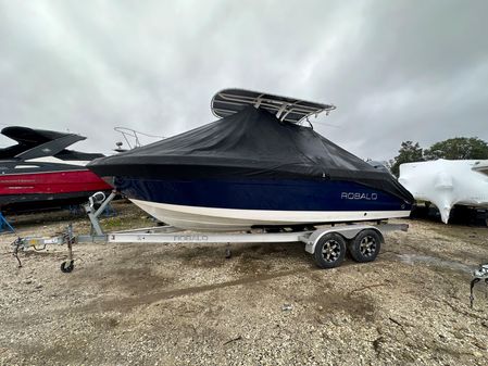 Robalo R222-CENTER-CONSOLE image