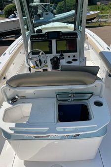 Everglades 273 Center Console image