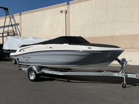 Bayliner VR5-BOWRIDER-I-O image