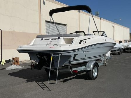 Bayliner VR5-BOWRIDER-I-O image