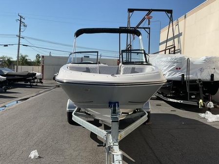 Bayliner VR5-BOWRIDER-I-O image