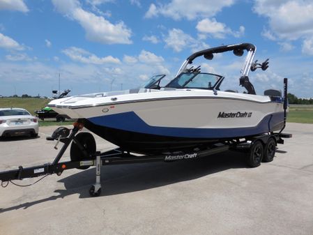 Mastercraft XT24 image