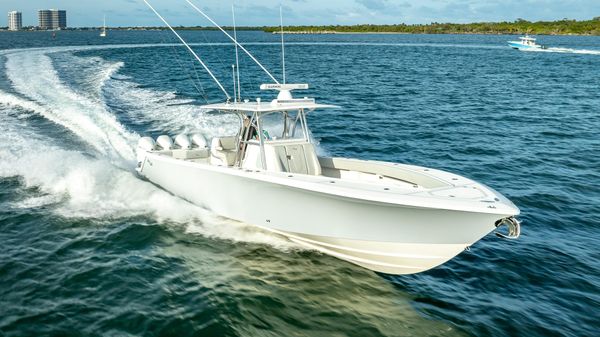 SeaVee 390B 