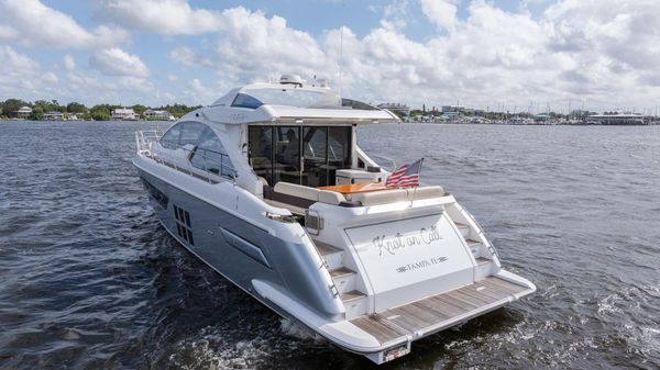 Azimut 55S image