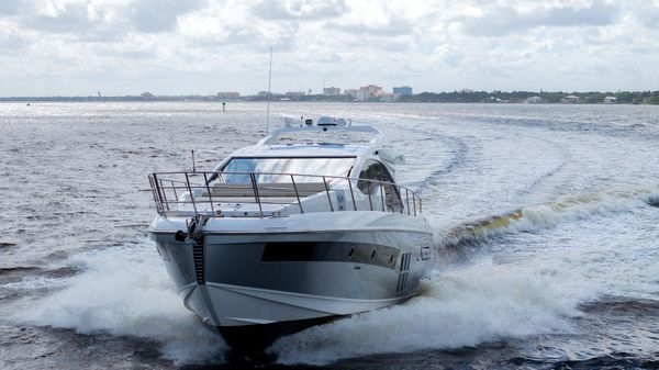 Azimut 55S image