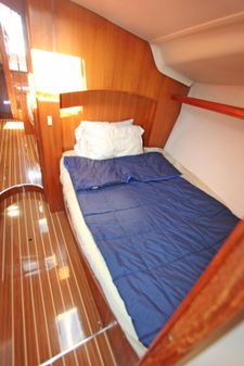 Hunter 41 Deck Salon image