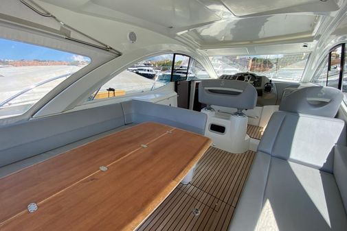 Beneteau GRAN TURISMO 38 image