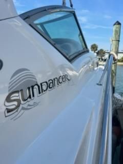 Sea Ray 320 Sundancer image