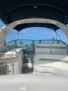 Sea Ray 320 Sundancer image