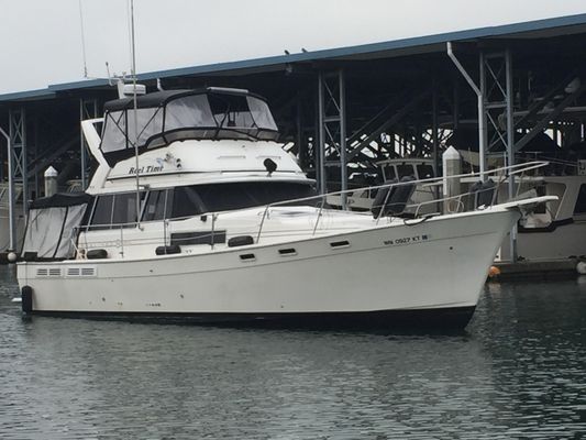 Bayliner 3870 Motor Yacht - main image