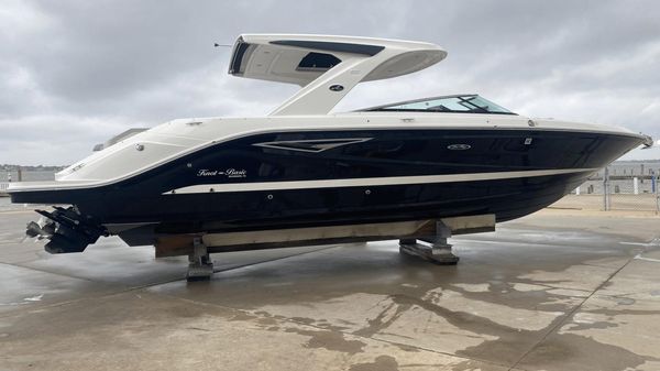 Sea Ray 310 SLX 