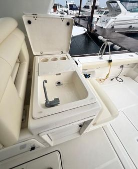 Tiara Yachts 3500 Open image