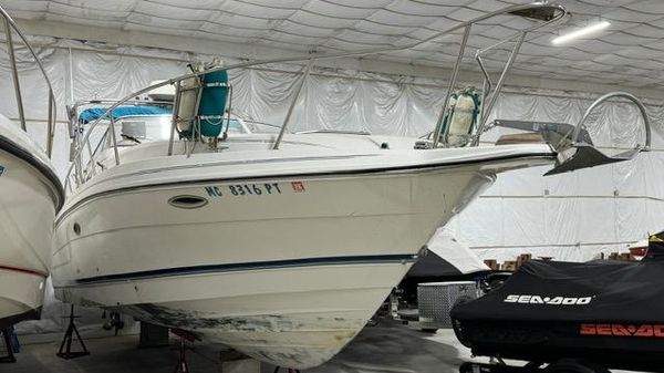 Rinker 280 Fiesta Vee 