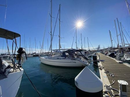 Bavaria 38 Cruiser image