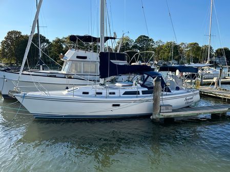 Catalina 34 Sloop image