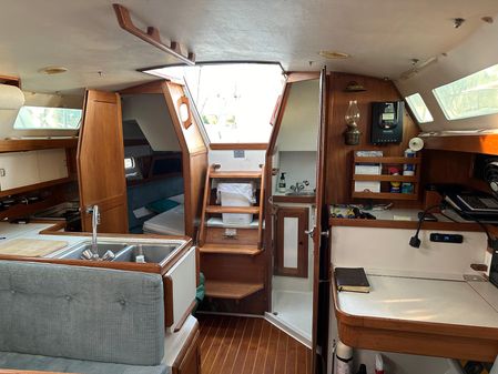 Catalina 34 Sloop image