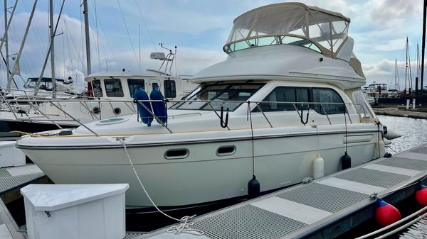 Bayliner 3488 Motor Yacht