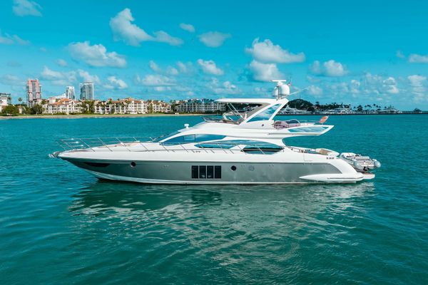 Azimut 64 - main image