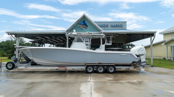 Invincible 36' OPEN FISHERMAN