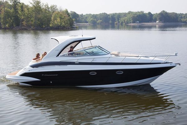 Crownline 350-SY - main image