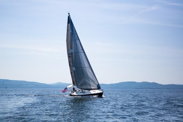 Beneteau FIRST-435 image
