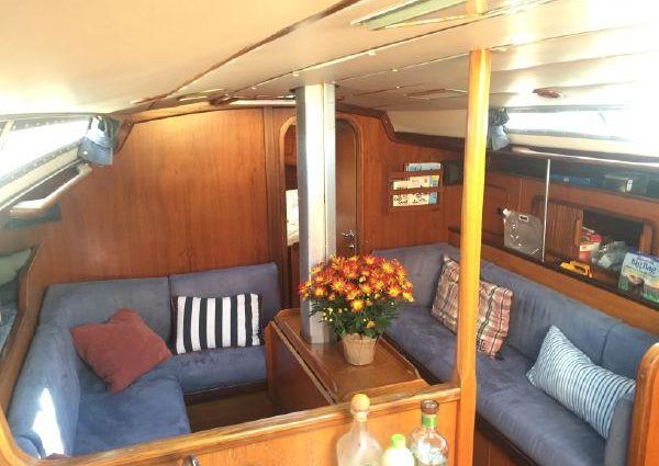 Beneteau FIRST-435 image
