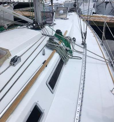 Beneteau FIRST-435 image