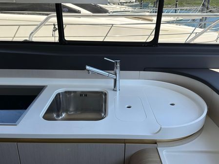 Azimut Fly 60 image