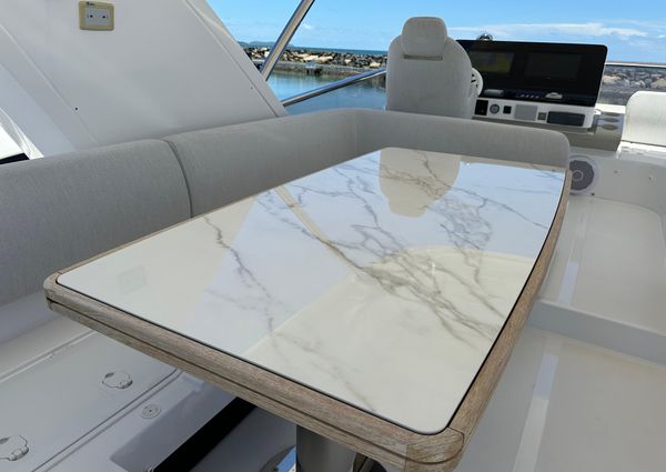 Azimut Fly 60 image