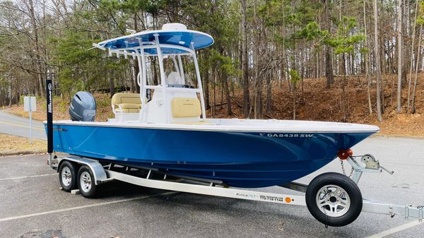 Sportsman Masters 227 Bay Boat