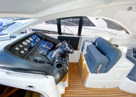 Sunseeker Portofino 47 image