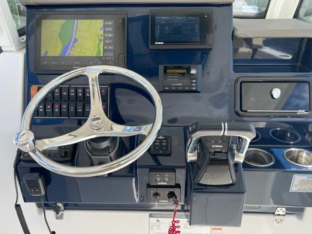 Pursuit S 288 Sport image