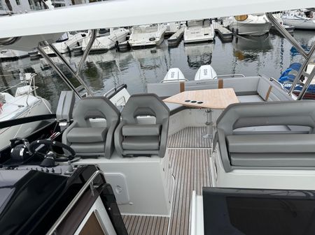 Beneteau Flyer 32 image