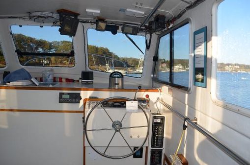Custom ROYAL-LOWELL-CUTTYHUNK-HARDTOP-CRUISER image