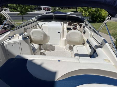 Rinker 232-CAPTIVA image