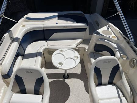 Rinker 232-CAPTIVA image