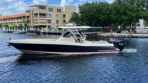 Chris-Craft Catalina 34 