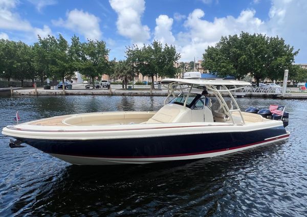 Chris-Craft Catalina 34 image