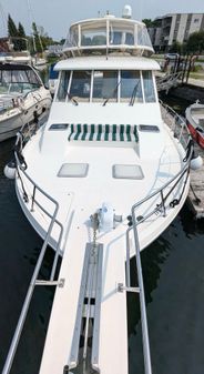 Meridian 490 Pilothouse image